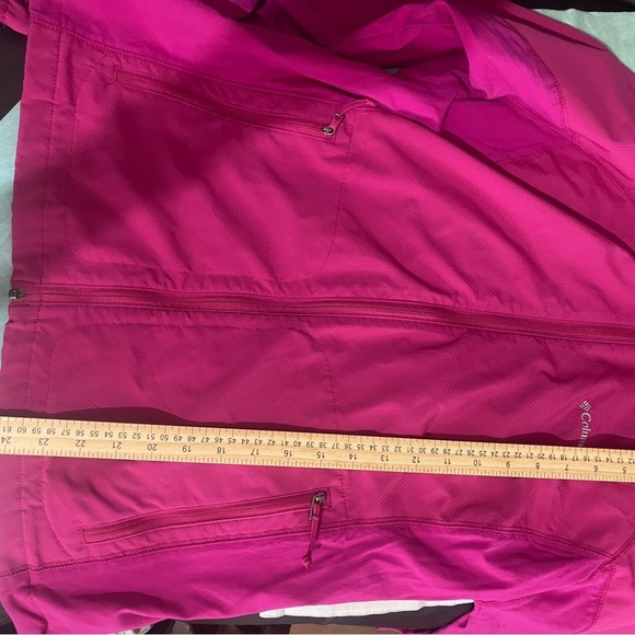 Columbia Pink Jacket XL HOODIE light in weight, great for spring weather, MEW - Picture 4 of 14